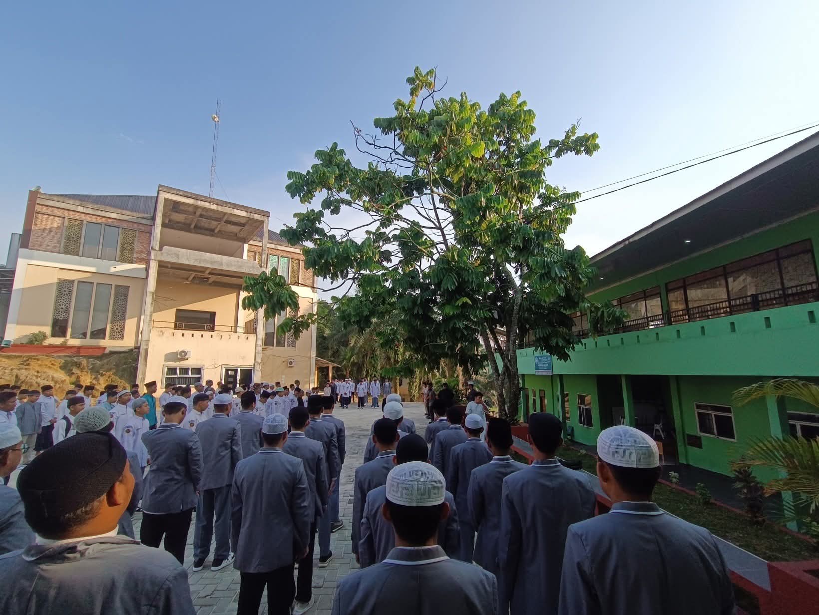 Nasihat, motivasi dan arahan dari Kamad & Kesantrian